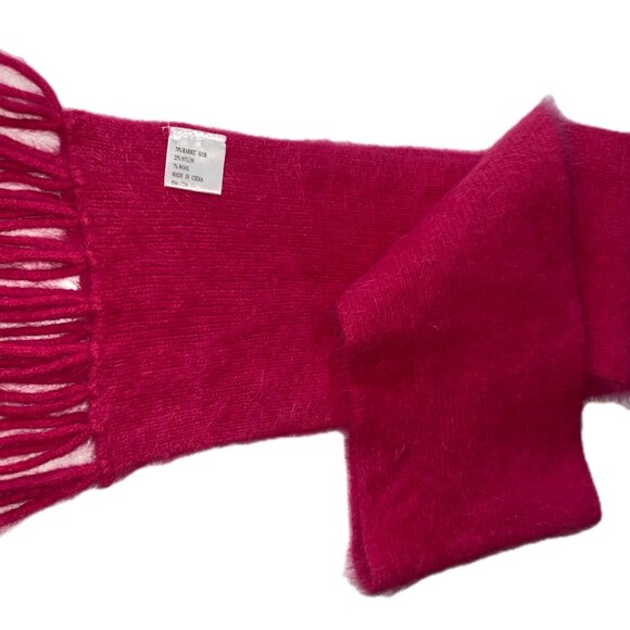 😊ANTHROPOLOGIE Wool Rabbit Blend Winter Scarf Mulberry Warm NWOT - Picture 3 of 7